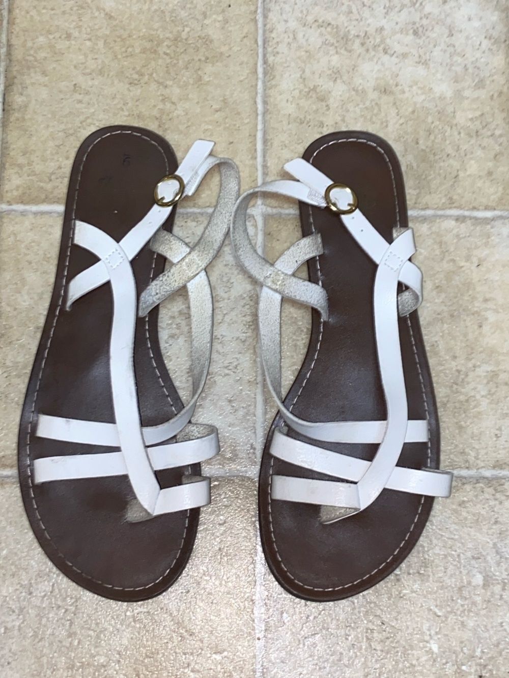 Faded Glory Women's White Strappy Sandals Size 9